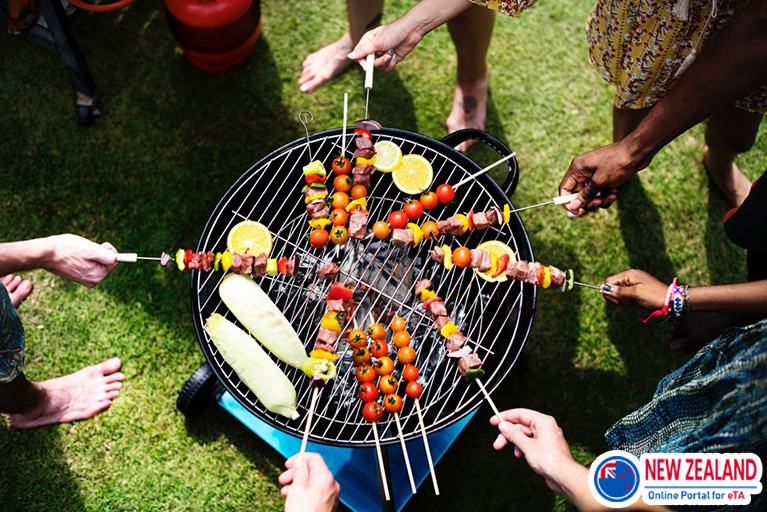 Barbecue-family-camping-NZ